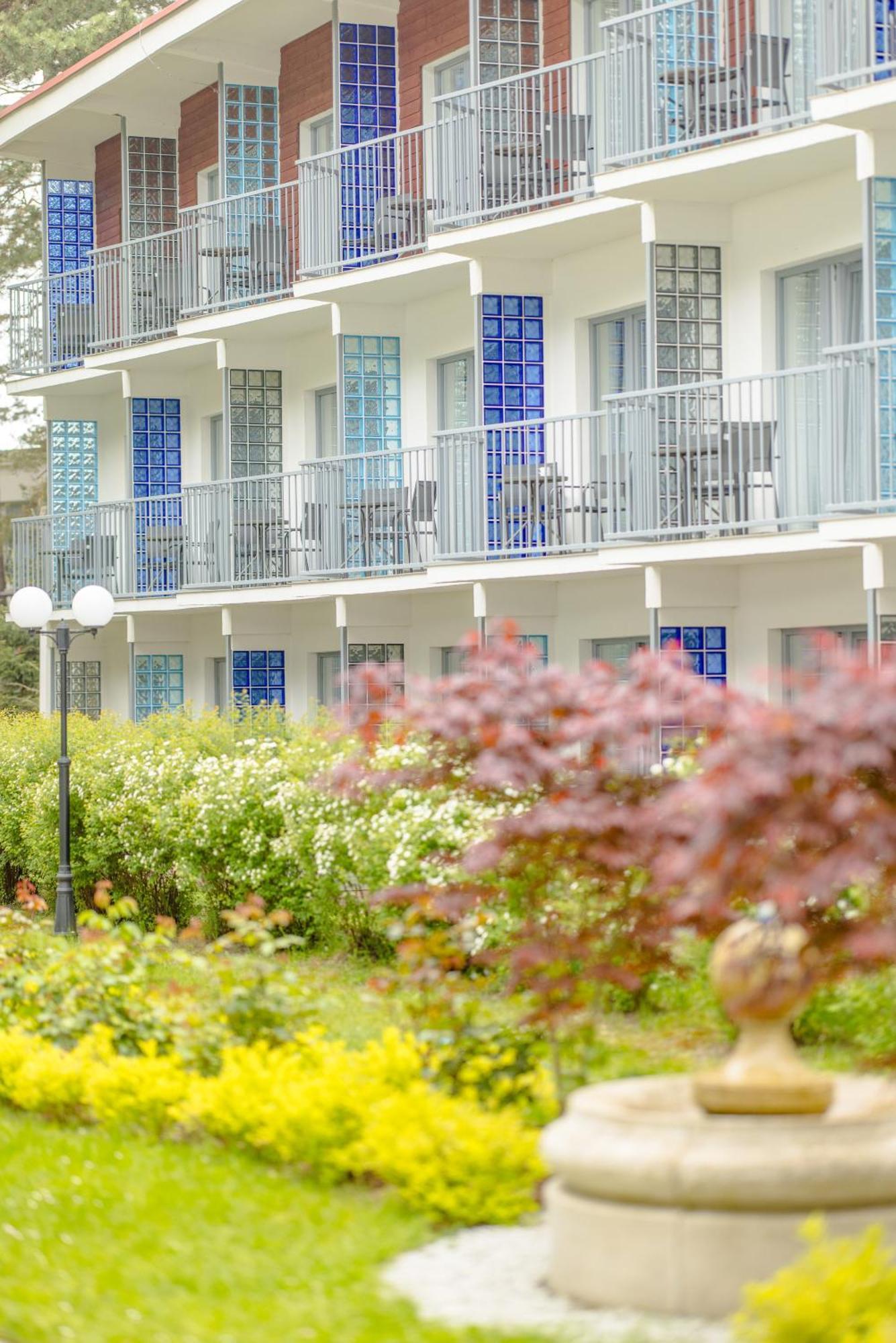 Waterside Resort Дарлувко Экстерьер фото